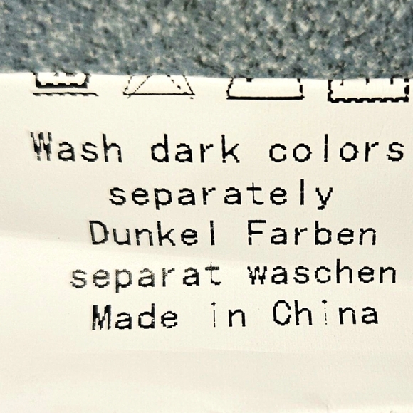 ROMwe graphic logo multi- color t-Shirt (Oversized) NWT Large - Picture 11 of 14